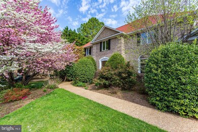 6802 Langley Springs Ct, McLean, VA 22101 - photo 2