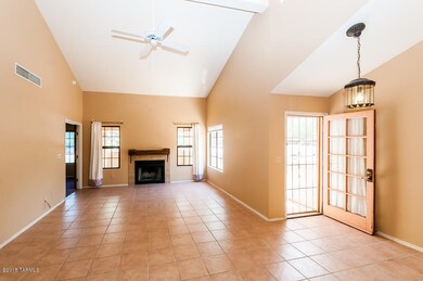 224 E Horizon Cir unit 103, Tucson, AZ 85737 - photo 4