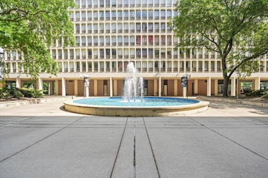 1450 E 55th Place unit 317S, Chicago, IL 60637 - photo 4