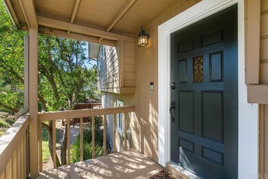 330 Rosemary Ln, Encinitas, CA 92024 - photo 2