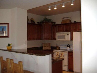 BREAKFAST BAR