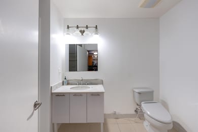 26 Avenue at Port Imperial unit 416, West New York, NJ 07093 - photo 6