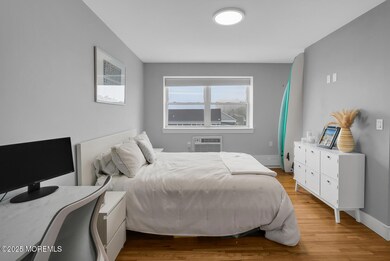 1706 Park Ave 3c Asbury Park-large-002-0