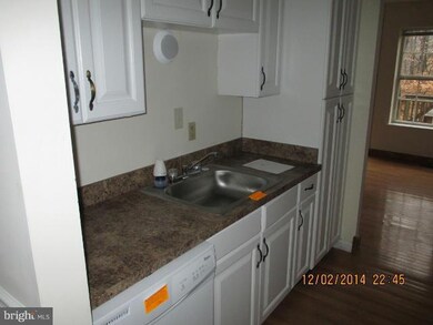 9149 Lambskin Ln, Columbia, MD 21045 - photo 4