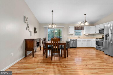 3003 Nova Dr, Manchester, MD 21102 - photo 5