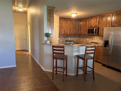 3107 Bowie St, Granbury, TX 76049 - photo 5