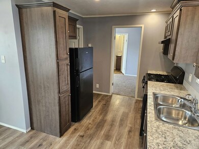 26034 Gary St unit RV072, Taylor, MI 48180 - photo 3