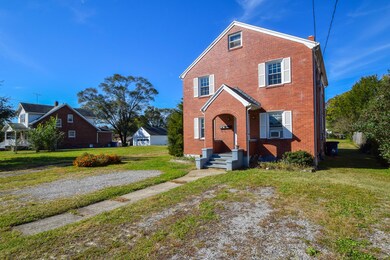 422 Fieldale Rd NE Roanoke VA-large-002-