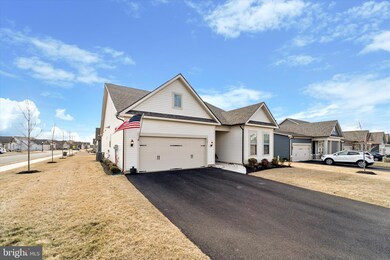 1071 Hill St, Hatfield, PA 19440 - photo 2