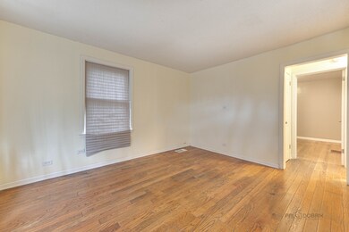 625 Norfolk Ave, Westchester, IL 60154 - photo 3