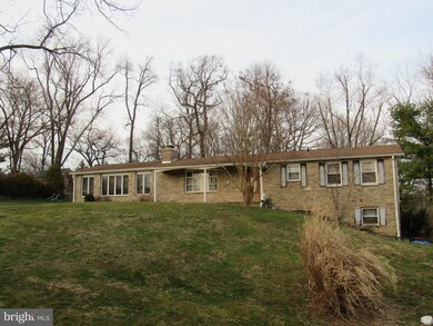 6535 Sunset Dr, Sykesville, MD 21784 - photo 3