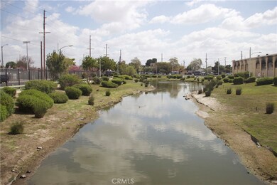 372 E 55th St unit 1/4, Los Angeles, CA 90011 - photo 5