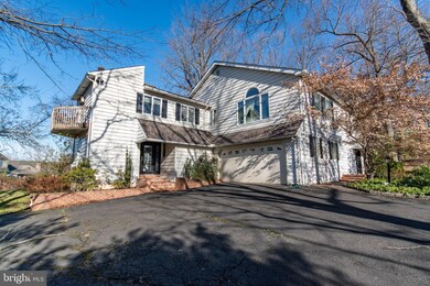 1352 Hideaway Cir, Fort Washington, PA 19034 - photo 2