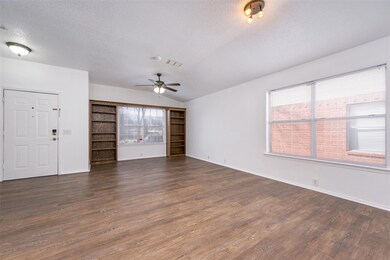 1224 Springcreek Dr, Denton, TX 76210 - photo 3