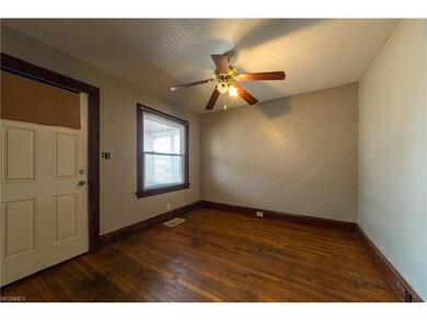 19517 Shawnee Ave, Cleveland, OH 44119 - photo 6