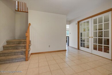 Foyer 1