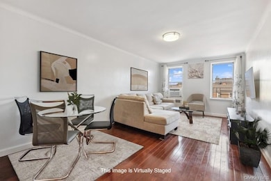 The Colorado unit G7, Forest Hills, NY 11375 - photo 2