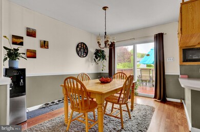 1900 Mcknights Gap Rd, Reading, PA 19604 - photo 7