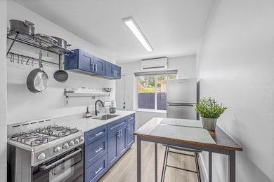 2021 Plunkett St unit 2015A, Hollywood, FL 33020 - photo 3