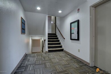 9715 Independence Dr unit 301B, Anchorage, AK 99507 - photo 7