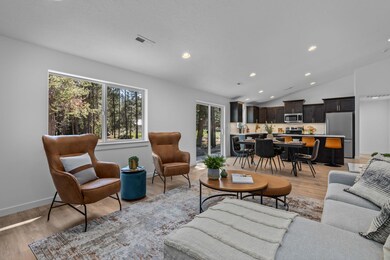 17275 Jacinto Rd, Bend, OR 97707 - photo 7