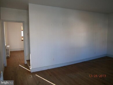 164 Jenkins Ave, Lansdale, PA 19446 - photo 2