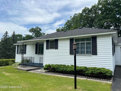 7 Grandview Dr, Gloversville, NY 12078 - photo 2
