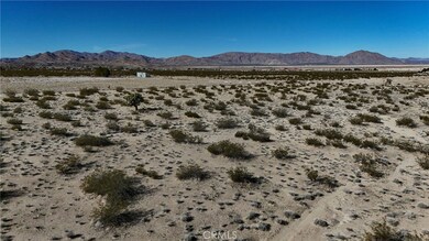 789 Meridian Rd, Lucerne Valley, CA 92356 - photo 6