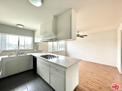 127 Loma Vista St unit 6, El Segundo, CA 90245 - photo 4