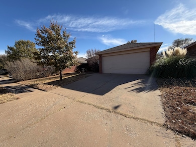 1813 79th St, Lubbock, TX 79423 - photo 2