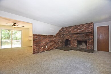 21 Parmenter Rd, Hudson, MA 01749 - photo 4