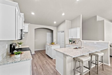 1528 S Moen St unit 1/2 Snowbrush, Spokane Valley, WA 99016 - photo 3