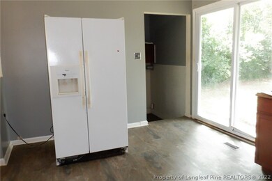 804 Montclair Rd, Fayetteville, NC 28314 - photo 5