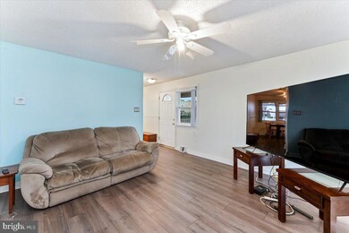 1433 Greenway Rd, Swarthmore, PA 19081 - photo 5