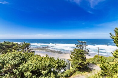 2331 SW Bard Loop, Lincoln City, OR 97367 - photo 3