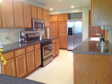 A Cook's Kitchen - w/ all new appliances