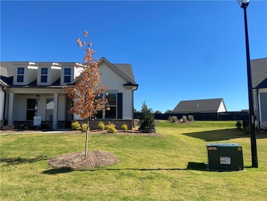 LOTS of space between housing