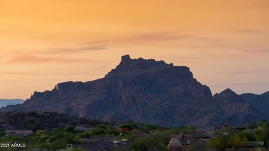 Red Mountain Views