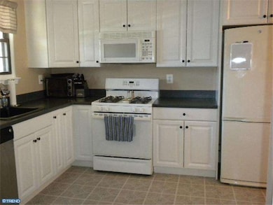 2 Adam Ct, Mount Holly, NJ 08060 - photo 6