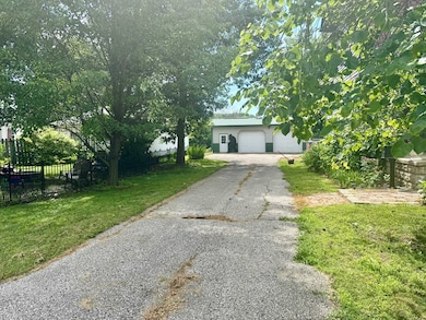 314 1st St NW, Clarion, IA 50525 - photo 4