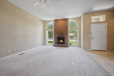 3812 S Poplar Ave, Broken Arrow, OK 74011 - photo 4