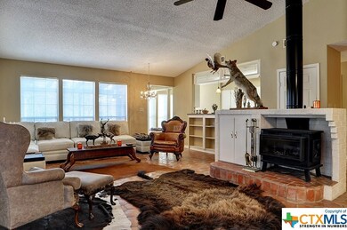 1215 River Acres Dr, New Braunfels, TX 78130 - photo 6