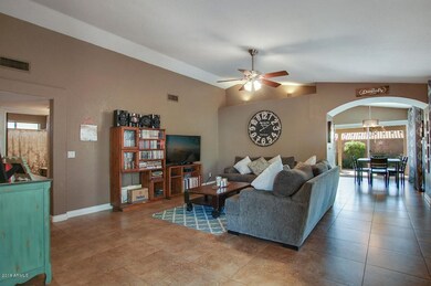 819-East-Audrey-Lane-14