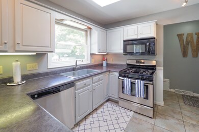 6695 Woodlea Dr-108