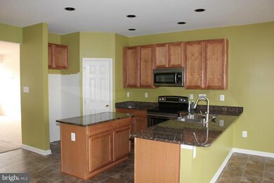 3362 Landmark Ct, Chambersburg, PA 17201 - photo 2