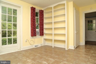 3020 Saint Peters Rd unit 25, Elverson, PA 19520 - photo 5