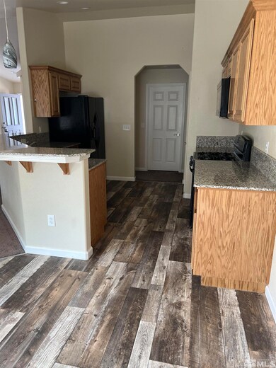 4551 Rutledge St, Fernley, NV 89408 - photo 3