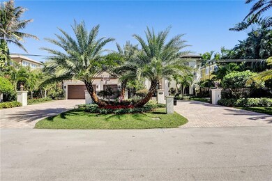 2716 NE 30 Ave Lighthouse Point, Fl 33064 Front st
