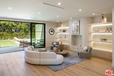 16643 Addison St, Encino, CA 91436 - photo 3