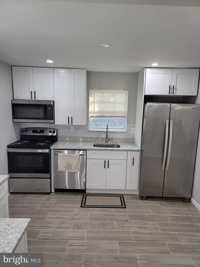 6210 Seabrook Rd, Lanham, MD 20706 - photo 4